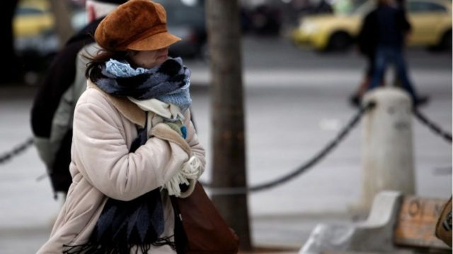 Καιρός σήμερα: Έντονα φαινόμενα σε ολόκληρη τη χώρα – Βροχές και χιόνια