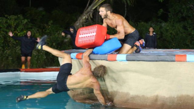 Survivor spoiler: Έπεσε ξύλο και το έκοψαν στο μοντάζ! Γι’ αυτό ξεκίνησε μέρα και τελείωσε νύχτα!