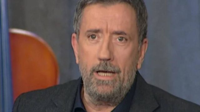 Σπύρος Παπαδόπουλος: Έπεσε… ξύλο στην εκπομπή του – Χαμός με δύο top ονόματα – Έκοψαν τα πλάνα!