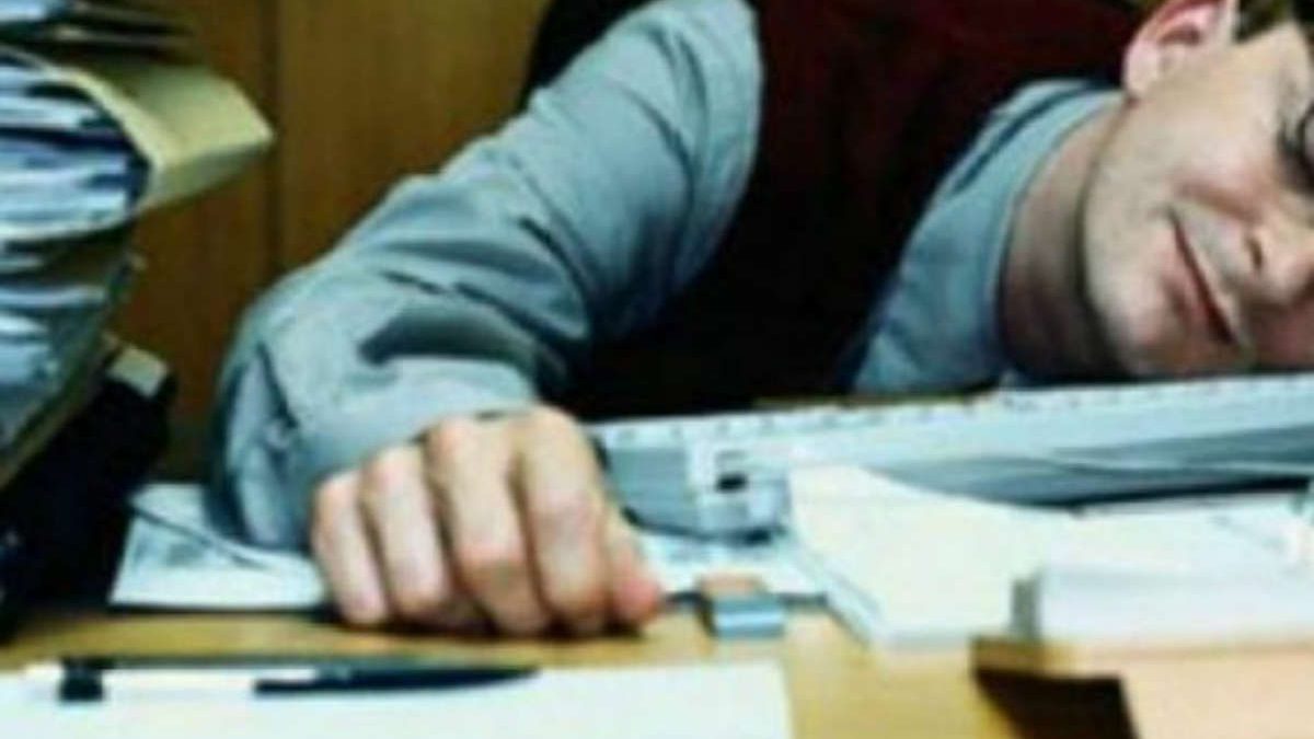 Είναι 2 υπάλληλοι σε ένα γραφείο και δεν την παλεύουν καθόλου: Το ανέκδοτο της ημέρας (11/01)