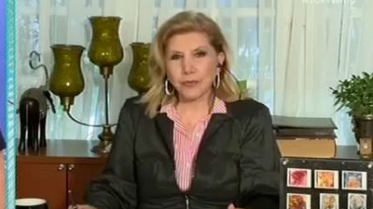 «Απρόβλεπτος κεραυνοβόλος έρωτας γι’ αυτά τα ζώδια» – Αστρολογικές προβλέψεις από την Λίτσα Πατέρα (Video)