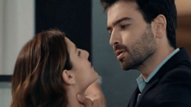 “Είσαι ηλίθια!”: Χαμός στις 8 Λέξεις