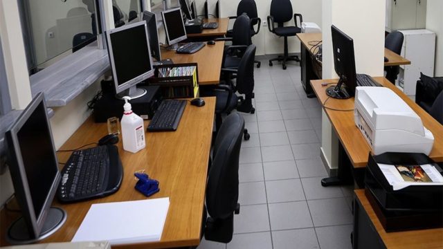Επίδομα 534 ευρώ: Παρατείνεται και για τον Ιανουάριο η αναστολή των συμβάσεων εργασίας