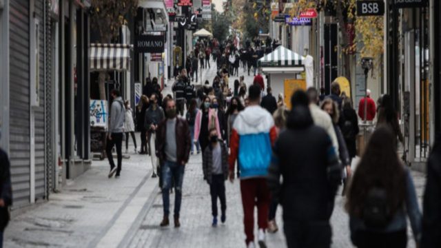Κορωνοϊός: Μεγάλη ανησυχία για την αύξηση του ιικού φορτίου στην Αττική