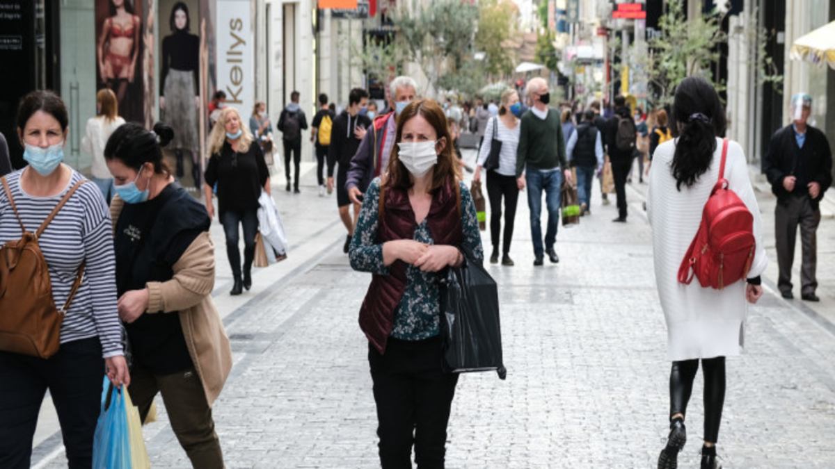 Κορωνοϊός: Χωρίς “οξυγόνο” η Ελλάδα – “Λύγισε” για τα καλά το κέντρο της Αθήνας