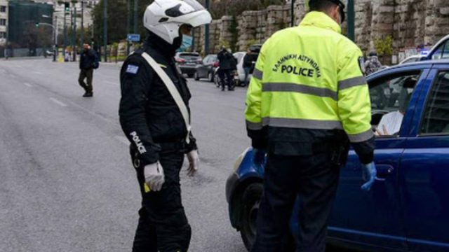 Γιατρός πήγαινε στο νοσοκομείο για εφημερία και του έκοψαν πρόστιμο