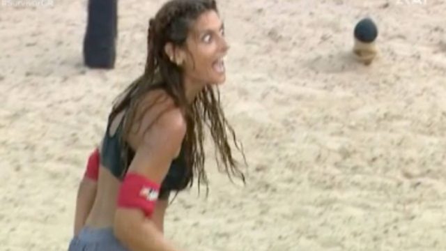 Θέα Ανθή: Η Σαλαγκούδη νίκησε ξανά και φτιάχνει… πελατειακές σχέσεις με την Ελευθερία Ελευθερίου