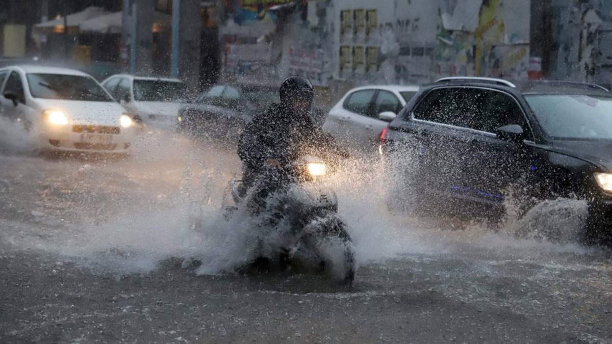 Εκτακτο δελτίο επιδείνωσης καιρού με ισχυρές βροχές και καταιγίδες