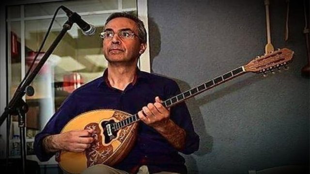 “Έφυγε” από τη ζωή ο βιρτουόζος του μπουζουκιού Δημήτρης Ατζέμης