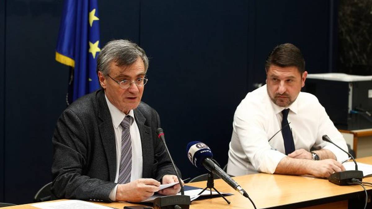 Άνοιγμα σχολείων: Νέα αλλαγή μετά την ραγδαία αύξηση των κρουσμάτων