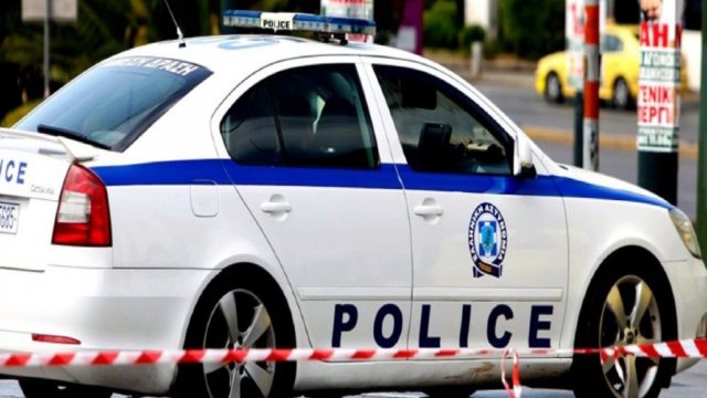 Θρίλερ στην Καλλιθέα: Εγγονός μαχαίρωσε τη γιαγιά του