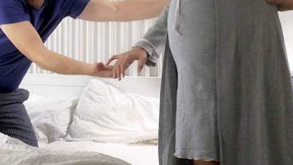 Αληθινή ιστορία 29χρονης Κικής: “Για να πάρω τα λεφτά της μάνας μου, έμεινα έγκυος από τον πατριό μου”