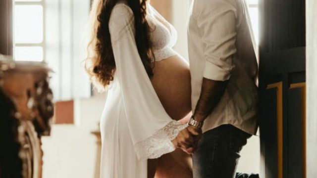 Αληθινή ιστορία 29χρονης Καίτης: “Είμαι έγκυος από τον αρραβωνιαστικό μου αλλά τα έχω με τον αδελφό του”