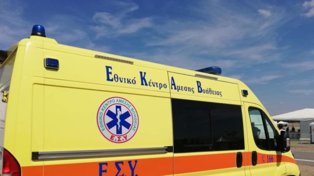 Εύβοια: Έπεσε για τον σταυρό και κατέληξε στο νοσοκομείο