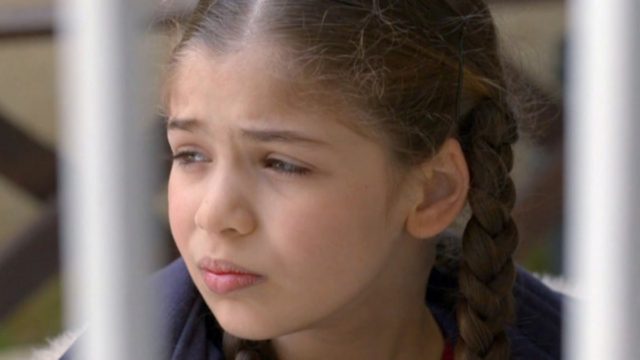 Συνταρακτικές εξελίξεις στην Elif: Η Ελίφ θέλει να καλέσει την αστυνομία