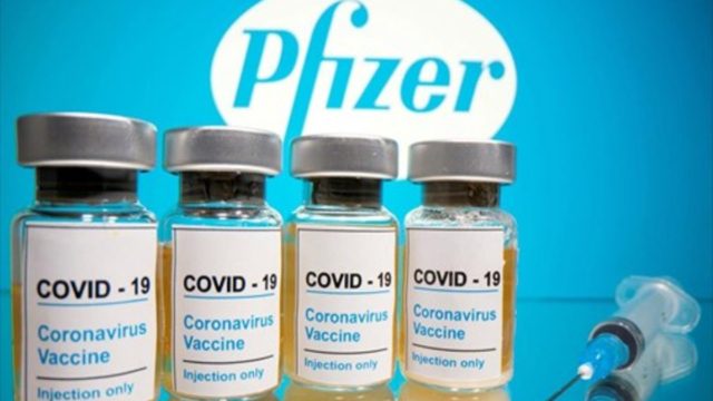 Κορωνοϊός: Η Ιταλία κινείται εναντίον της Pfizer – “Η εκστρατεία εμβολιασμού δεν μπορεί να καθυστερεί”