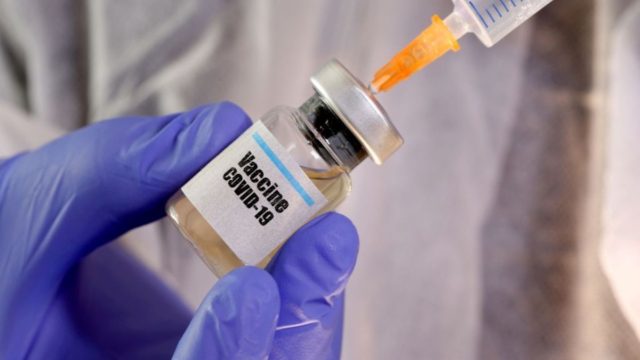 Κορωνοϊός: Pfizer και BioNTech θα προσφέρουν το εμβόλιο σε εθελοντές που έλαβαν εικονικό φάρμακο