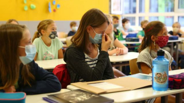Επιστροφή στα… σχολεία: Με ποια μέτρα ανοίγουν τη Δευτέρα 11/01;