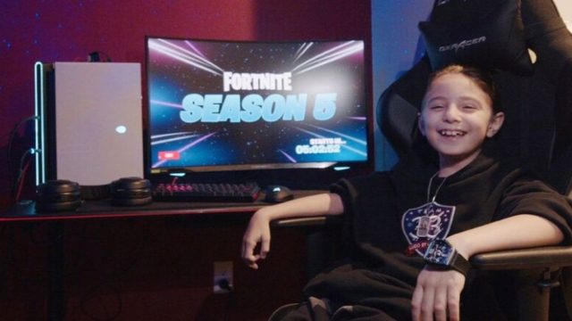 8χρόνος gamer έκλεισε συμβόλαιο $33,000 σε επαγγελματική eSports ομάδα