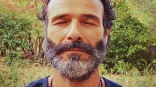 Σταματήστε ότι κάνετε: Ο Ευθυμιάδης μας ενημερώνει εκτάκτως πως πλέον με την γυναίκα του κάνει έρωτα και όχι σεξ!