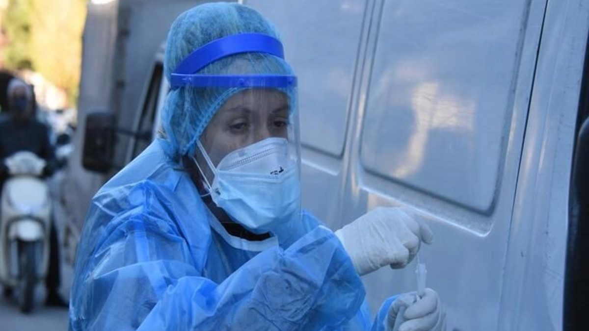 Κορωνοϊός: “Παρά το lockdown υπάρχει μεγάλος κίνδυνος από το μεταλλαγμένο στέλεχος του ιού”