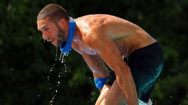 Survivor 4: Με μοντέλο του GNTM είχε ποζάρει o Γιώργος Κόρομι – Mόνο με εσώρουχα! (photo)