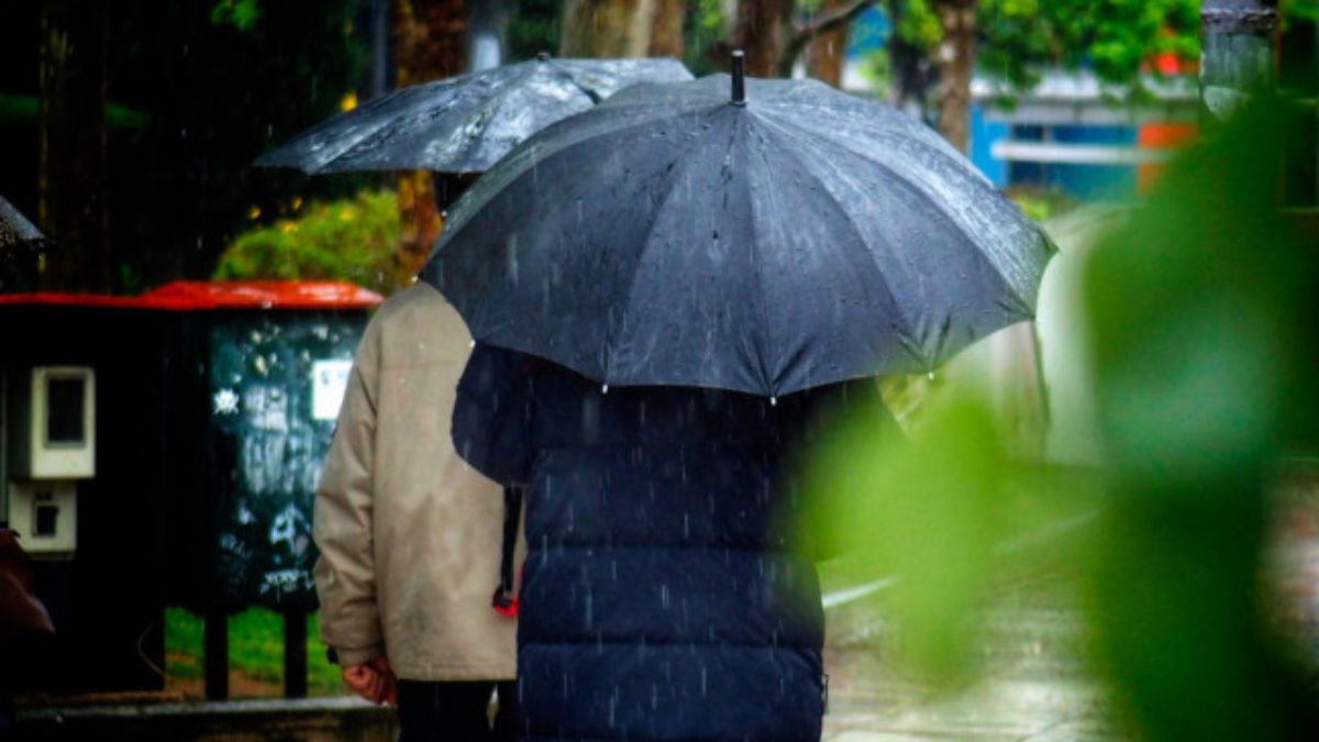 Καιρός σήμερα: Βροχές, χιονοπτώσεις και ισχυροί άνεμοι