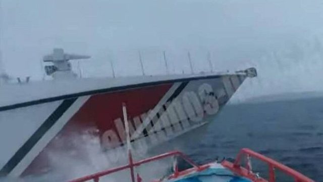 Νέα πρόκληση στα Ίμια: Τουρκική ακταιωρός παρενοχλούσε ελληνικό αλιευτικό (video)