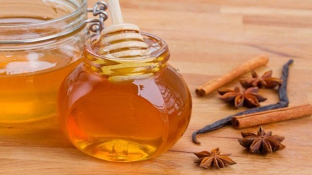 Κανέλα και μέλι: Όλες οι θεραπευτικές ιδιότητές τους