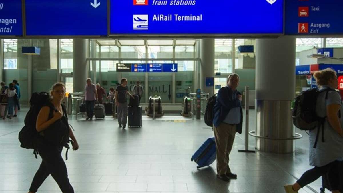 Κορωνοϊός: Παίρνει κι άλλες ανάσες στις ΜΕΘ το σύστημα υγείας