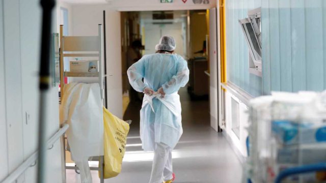 Κορωνοϊός: Νέα ευχάριστα μηνύματα σε κρούσματα και διασωληνωμένους