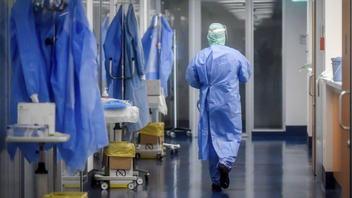 Κορωνοϊός: Έχασε τη μάχη 75χρονος στην Καλαμάτα