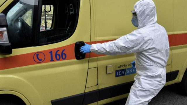 Κορωνοϊός: Αυστηρή προειδοποίηση Σαρηγιάννη – «Θα έρθει ξανά πίεση στο ΕΣΥ από…»