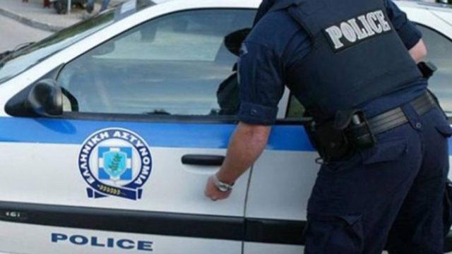Άγριο περιστατικό στη Θεσσαλονίκη: Άνδρας βγήκε από το όχημα του και ξυλοκόπησε πεζό