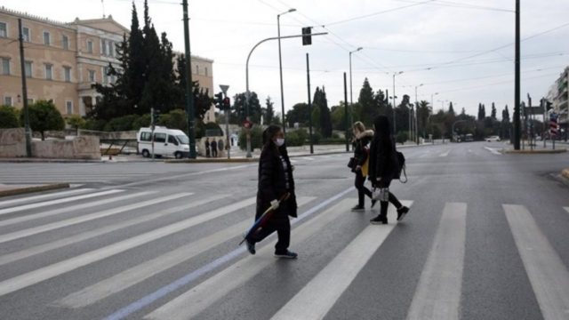 “Βόμβα” για τον κορωνοϊό: “Περιμένουμε να δούμε το τρίτο κύμα τον Απρίλιο”