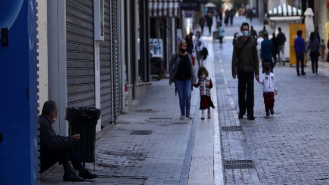 Κορωνοϊός: “Μεγάλη πιθανότητα να έχει παίξει ρόλο στην αύξηση των κρουσμάτων το βρετανικό στέλεχος”
