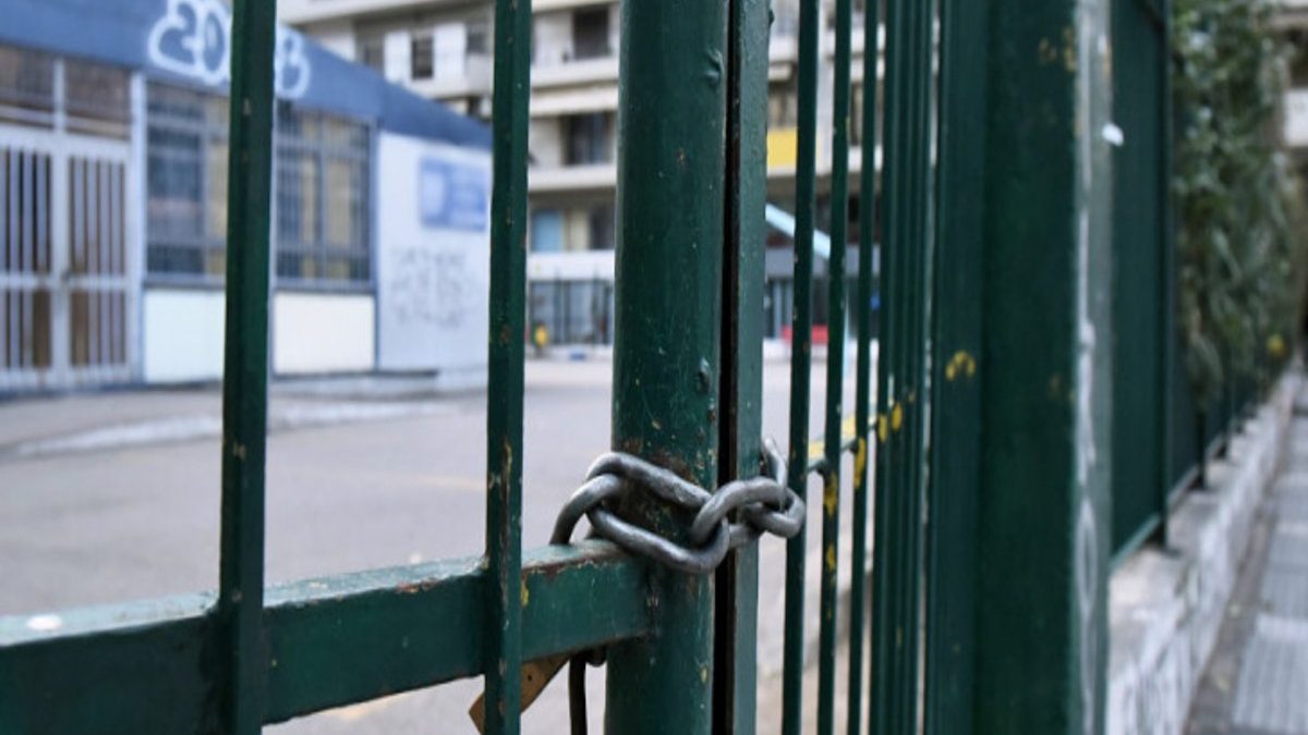Lockdown: “Καλό είναι να μην ανοίξουν τα σχολεία την επόμενη εβδομάδα”