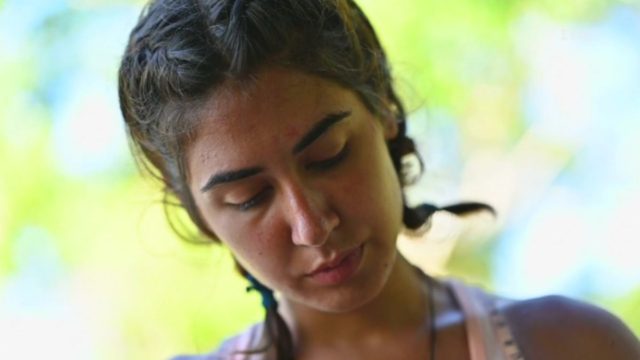 Survivor 4: Η Μαριπόζα απομονώνεται από την ομάδα των μπλε (video)