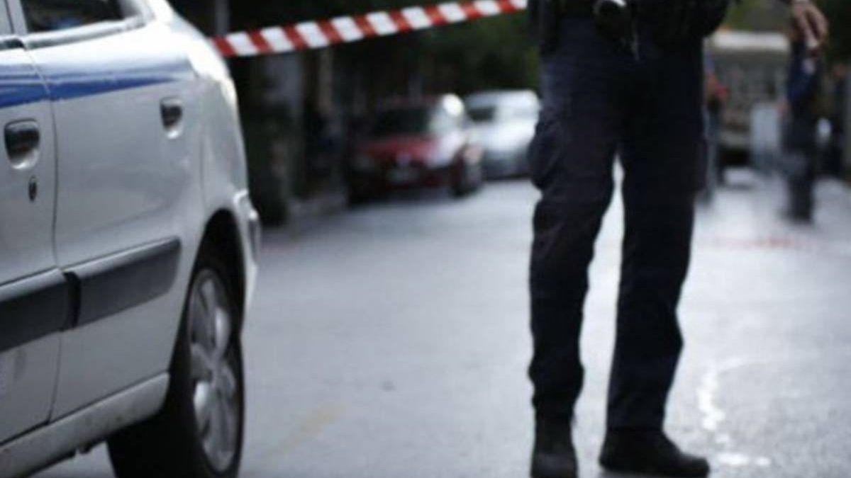 Συναγερμός στην Νέα Σμύρνη: Πυροβολισμοί με δύο νεκρούς