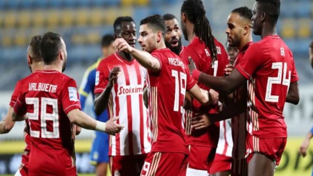 Super League: Ακάθεκτος συνεχίζει ο Ολυμπιακός