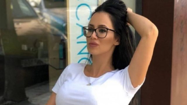 Τι άλλο θα δούμε! Απίστευτη ανήθικη πρόταση στη Χριστίνα Ορφανίδου (ΦΩΤΟ)