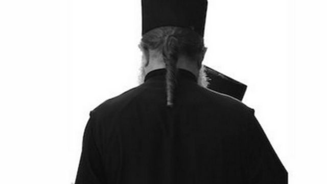 Ο Παπάς και η γυναίκα στο τελωνείο: Το ανέκδοτο της ημέρας (07/01)