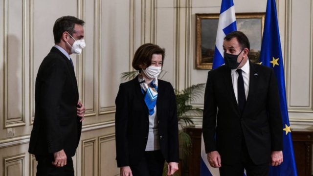 Στο Μαξίμου η Φλοράνς Παρλί – Έπεσαν οι υπογραφές για τα Rafale