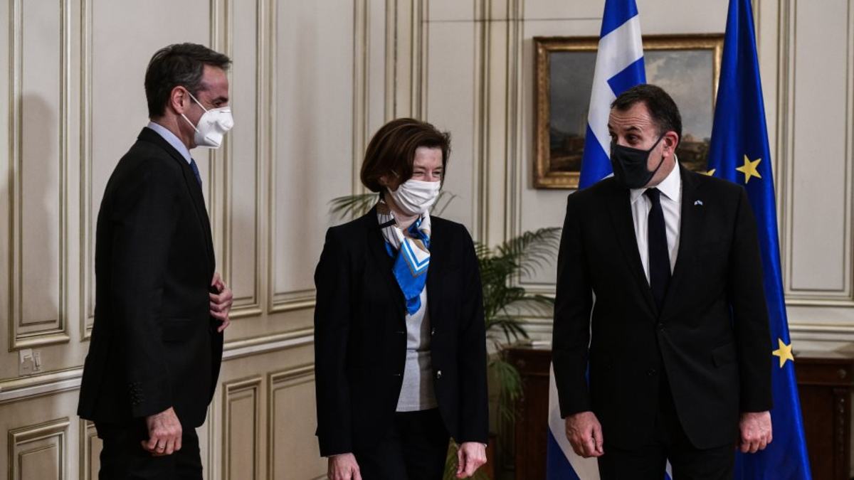 Στο Μαξίμου η Φλοράνς Παρλί – Έπεσαν οι υπογραφές για τα Rafale