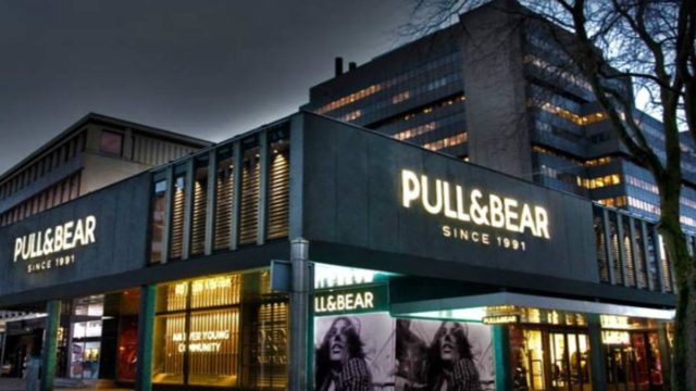 Απίστευτες προσφορές από τα Pull and Bear – Το πουκάμισο των ονείρων σας που κοστίζει κάτω από 15 ευρώ