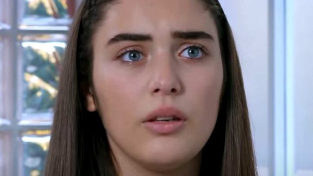 Εξελίξεις “φωτιά” στην Elif: Ο Κερέμ θέλει να μάθει γιατί η Ρεϊχάν έκλαιγε