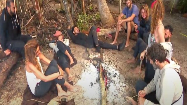 Survivor 4: Διψάνε για s@x οι Διάσημοι – Ποιος παίκτης αυνανίζεται;