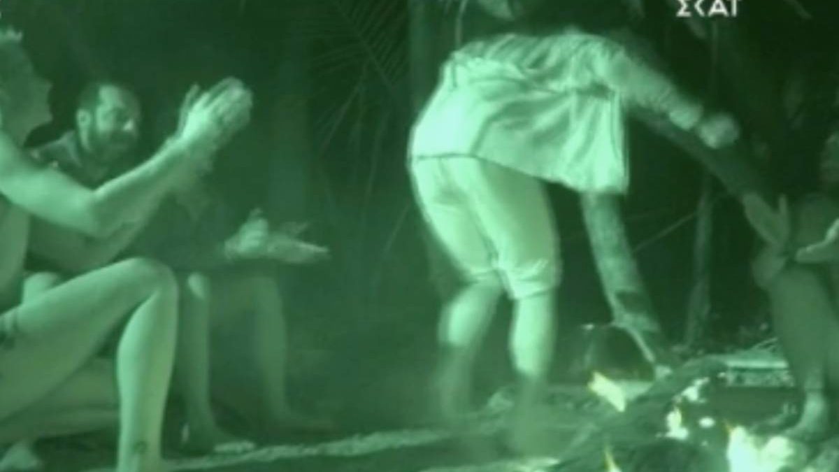 Survivor 4: «Ξεσήκωσε» όλο τον Άγιο Δομίνικο η Ελίζαμπεθ Ελέτσι – Το… ασήκωτο ζεϊμπέκικο με τραγούδι Τριαντάφυλλου