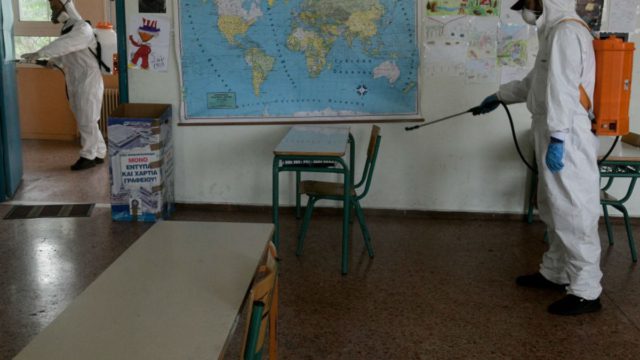 Βόμβα Πελώνη για τα σχολεία: «Δεν είναι βέβαιο ότι θα ανοίξουν…»