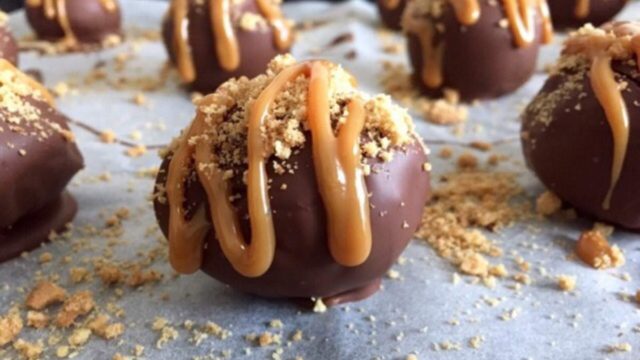 Υπέροχα τρουφάκια banoffee σκέτος πειρασμός!